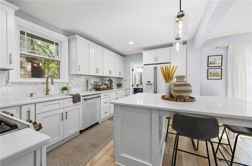 6415 Baltimore Avenue — photo 11