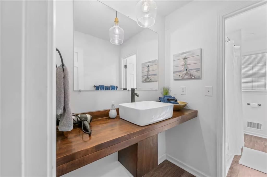 6415 Baltimore Avenue — photo 25