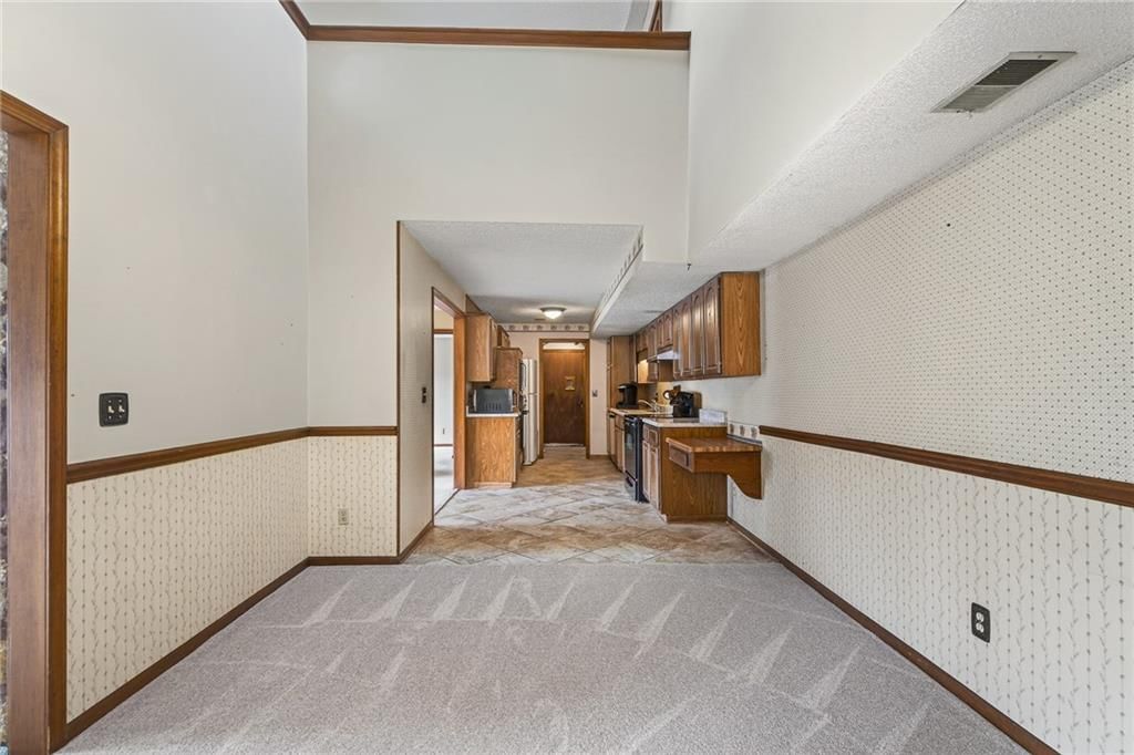 16404 Covey Lane — photo 8