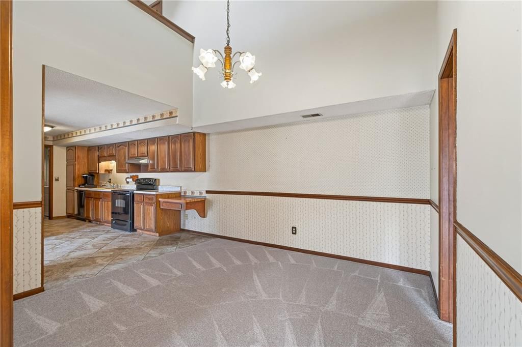 16404 Covey Lane — photo 9