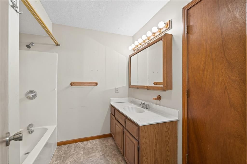 16404 Covey Lane — photo 17