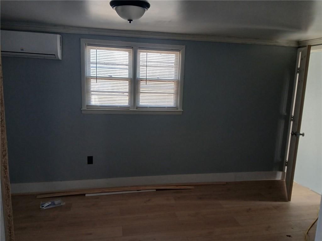 114 N Main Street — photo 11
