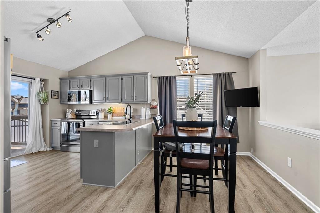 1230 Starbrooke Drive — photo 5