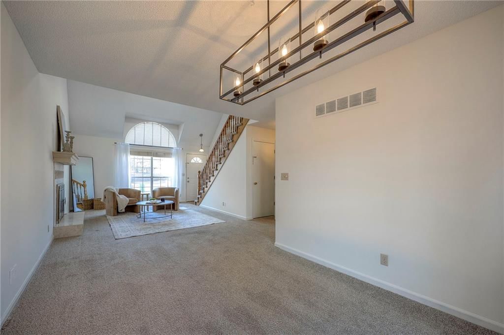14903 Goodman Street — photo 9
