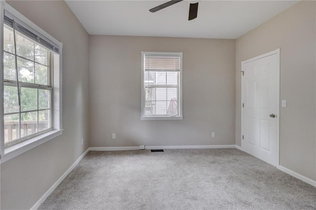 1302 N Grand Street — photo 15