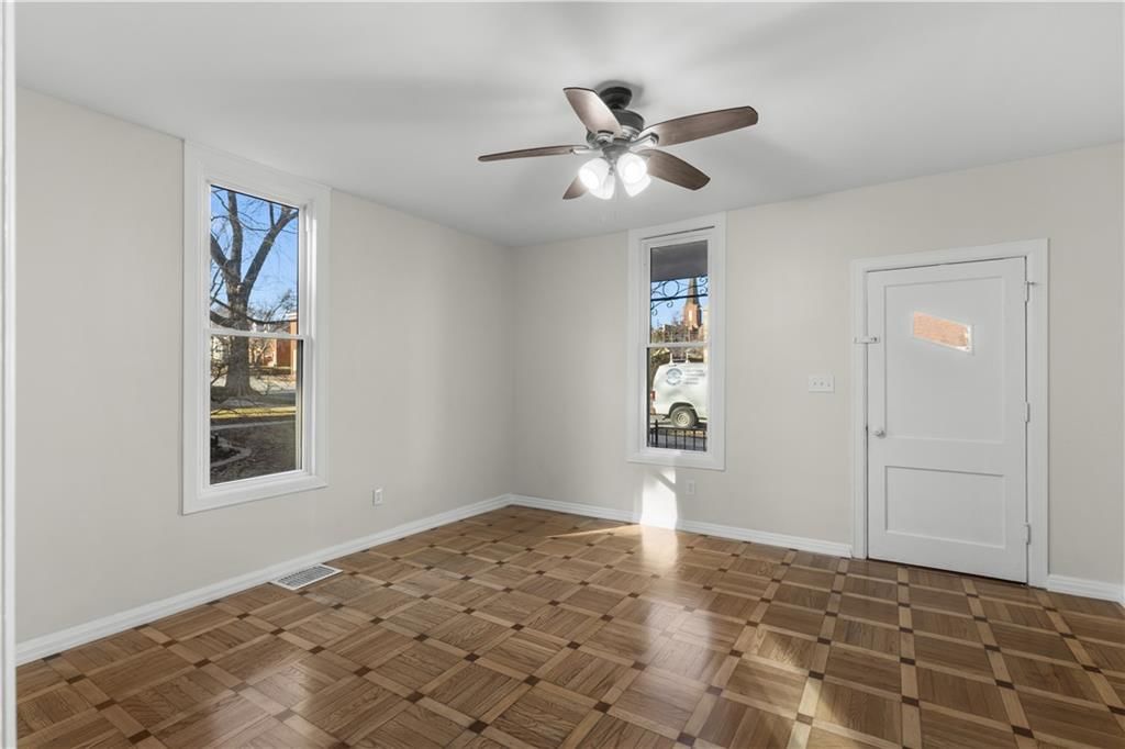 1815 N Franklin Street — photo 12