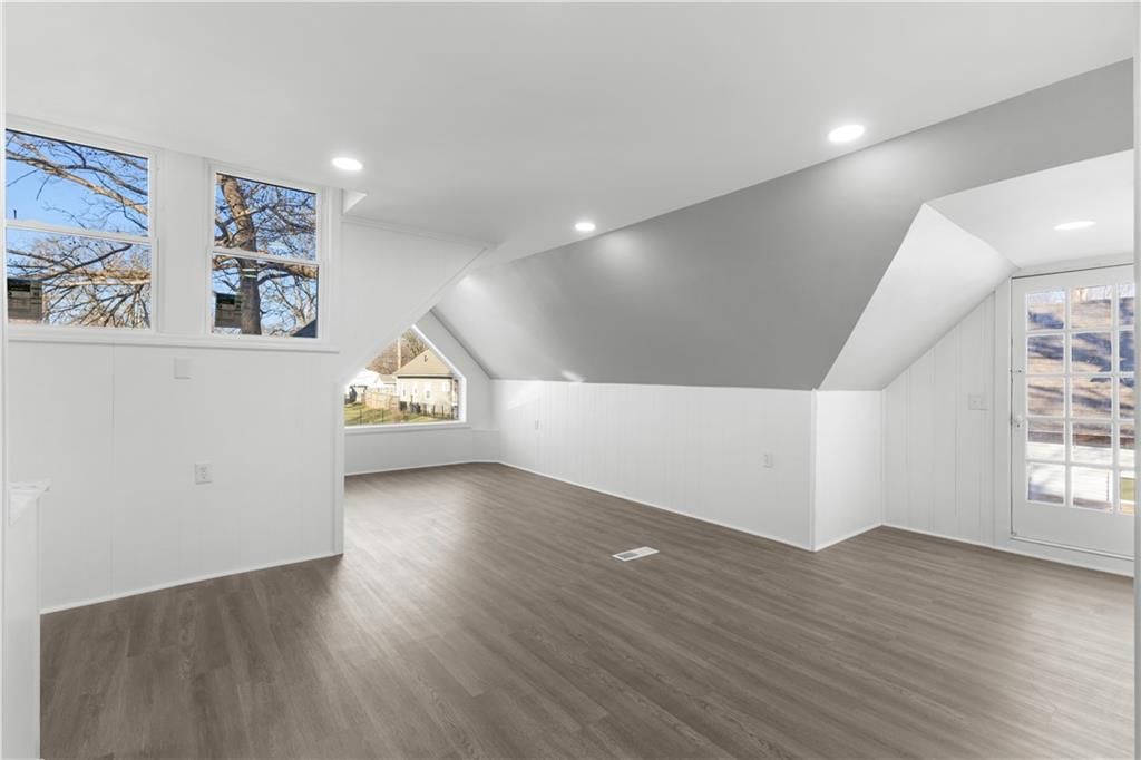 1815 N Franklin Street — photo 21