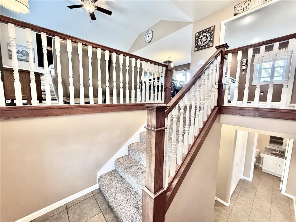 202 S CHARLES Street — photo 3