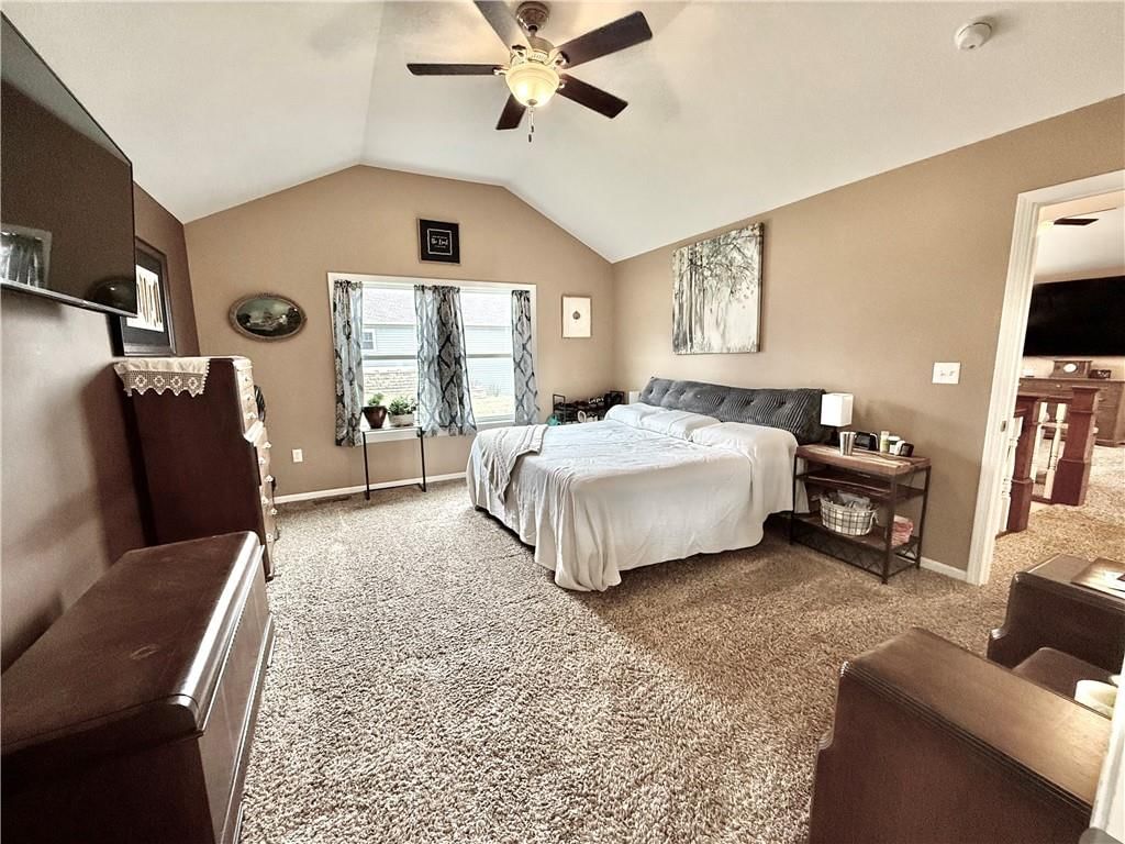202 S CHARLES Street — photo 17