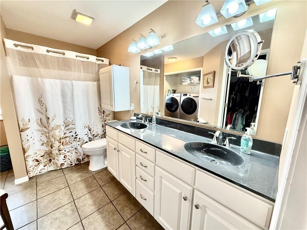 202 S CHARLES Street — photo 19