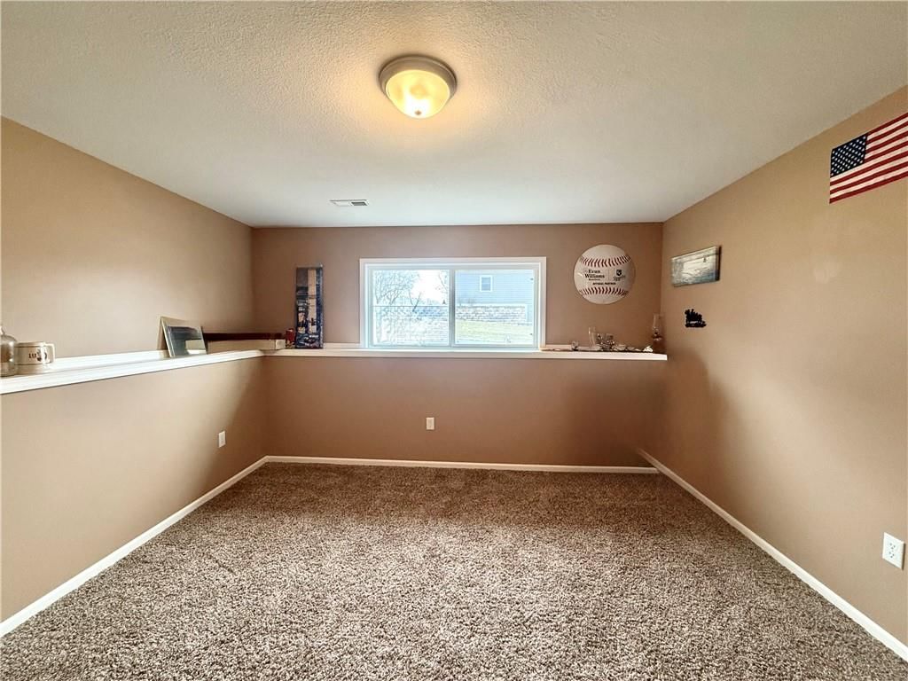 202 S CHARLES Street — photo 28