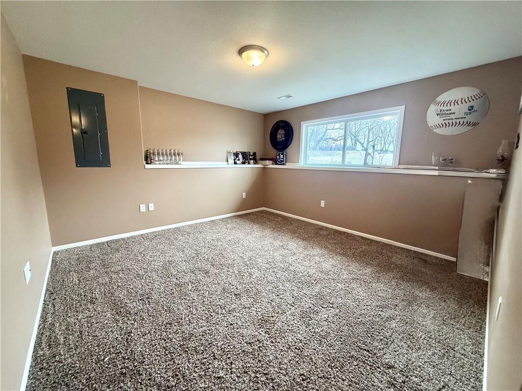202 S CHARLES Street — photo 29
