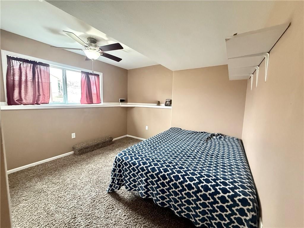 202 S CHARLES Street — photo 31