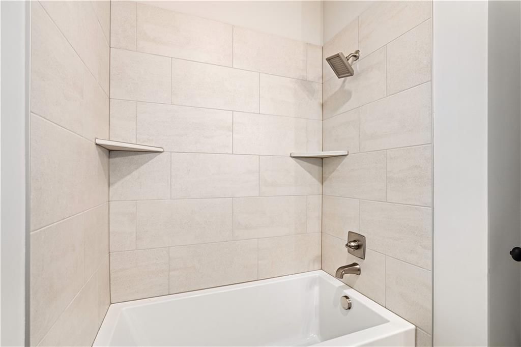 24819 W 112th Street — photo 31