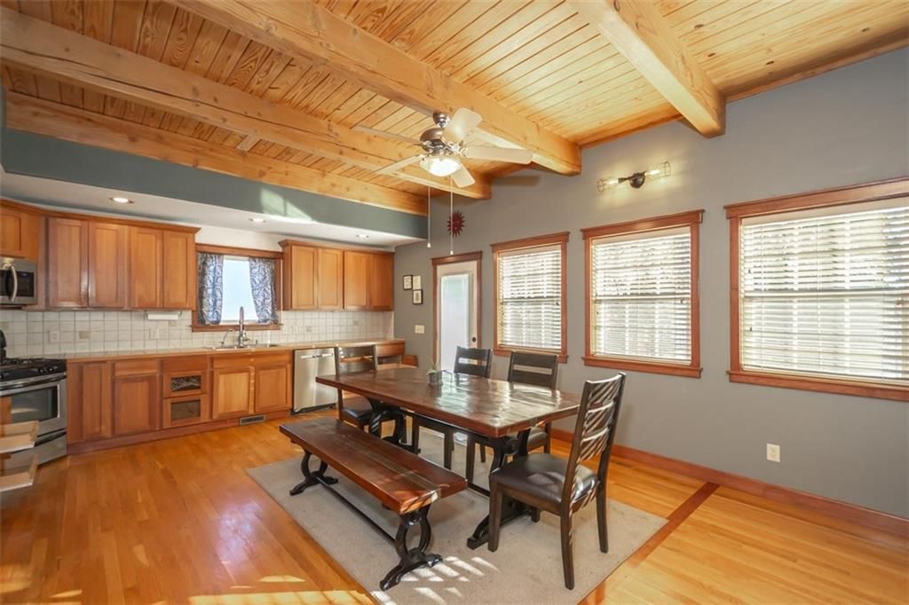 605 Parkside Court — photo 15