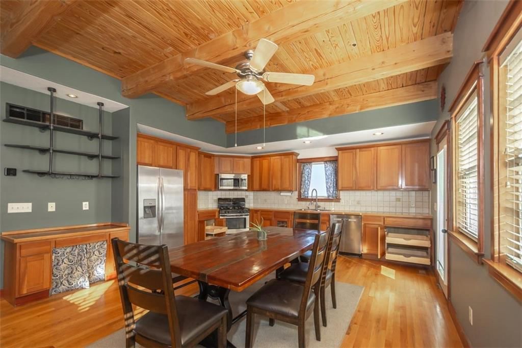 605 Parkside Court — photo 16