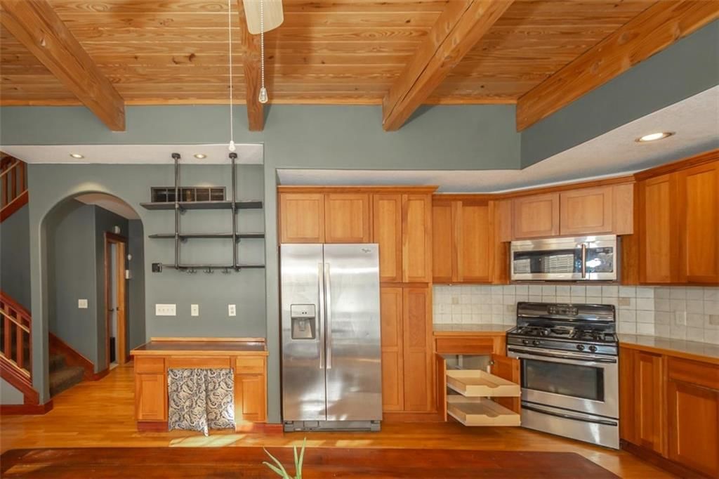 605 Parkside Court — photo 17