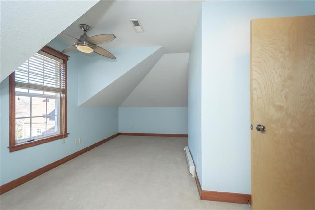 605 Parkside Court — photo 44