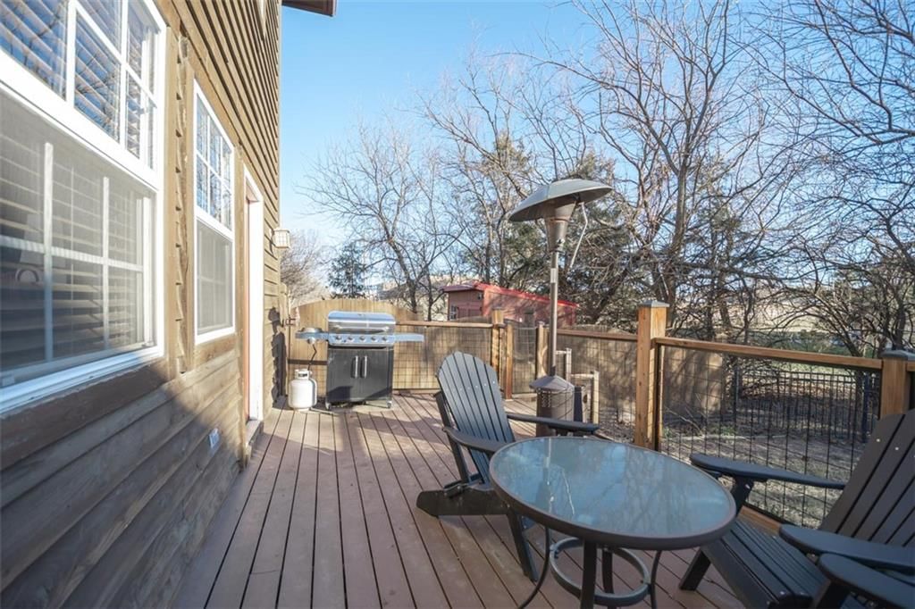605 Parkside Court — photo 47