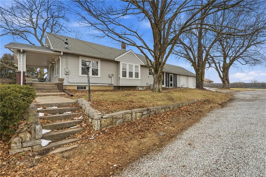 5324 Douglas Avenue — photo 33