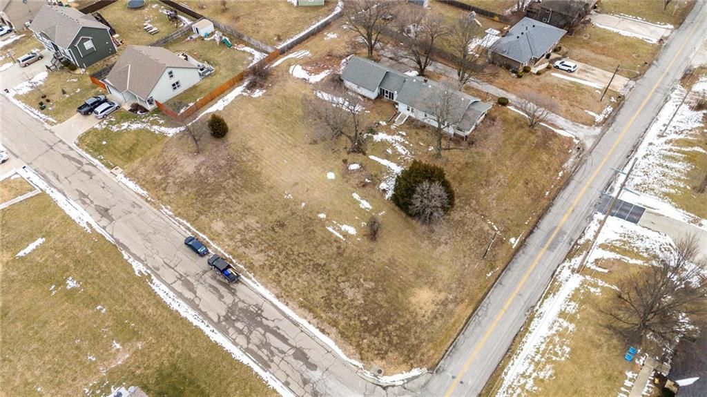 5324 Douglas Avenue — photo 37
