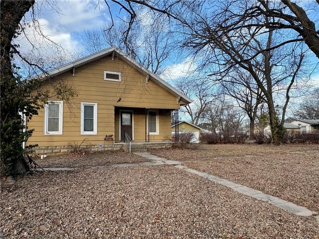 507 S Main Street, Yates Center, KS