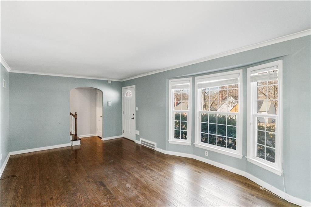 415 E 65TH Terrace — photo 11