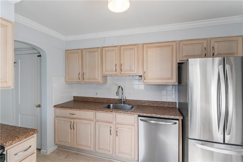 415 E 65TH Terrace — photo 25