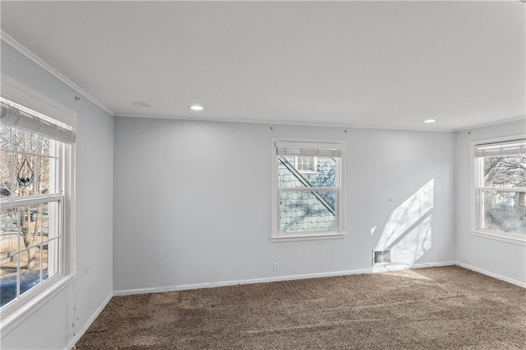415 E 65TH Terrace — photo 41