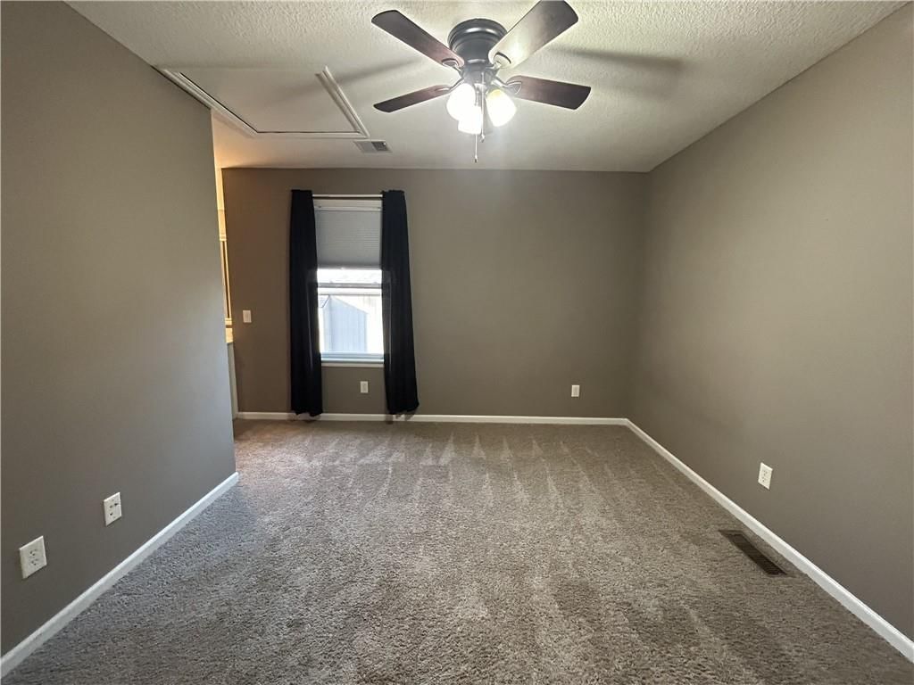 110 S Westglen Drive — photo 13