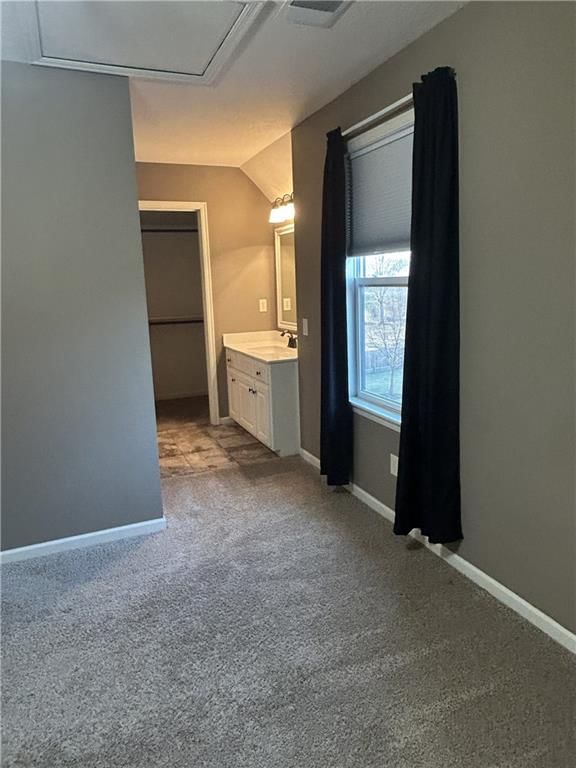 110 S Westglen Drive — photo 14