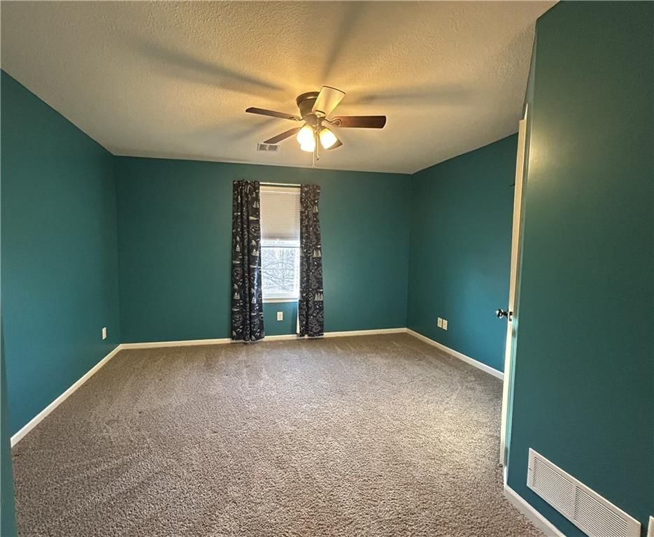 110 S Westglen Drive — photo 17