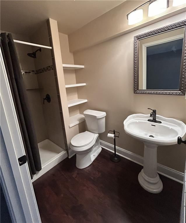 110 S Westglen Drive — photo 23