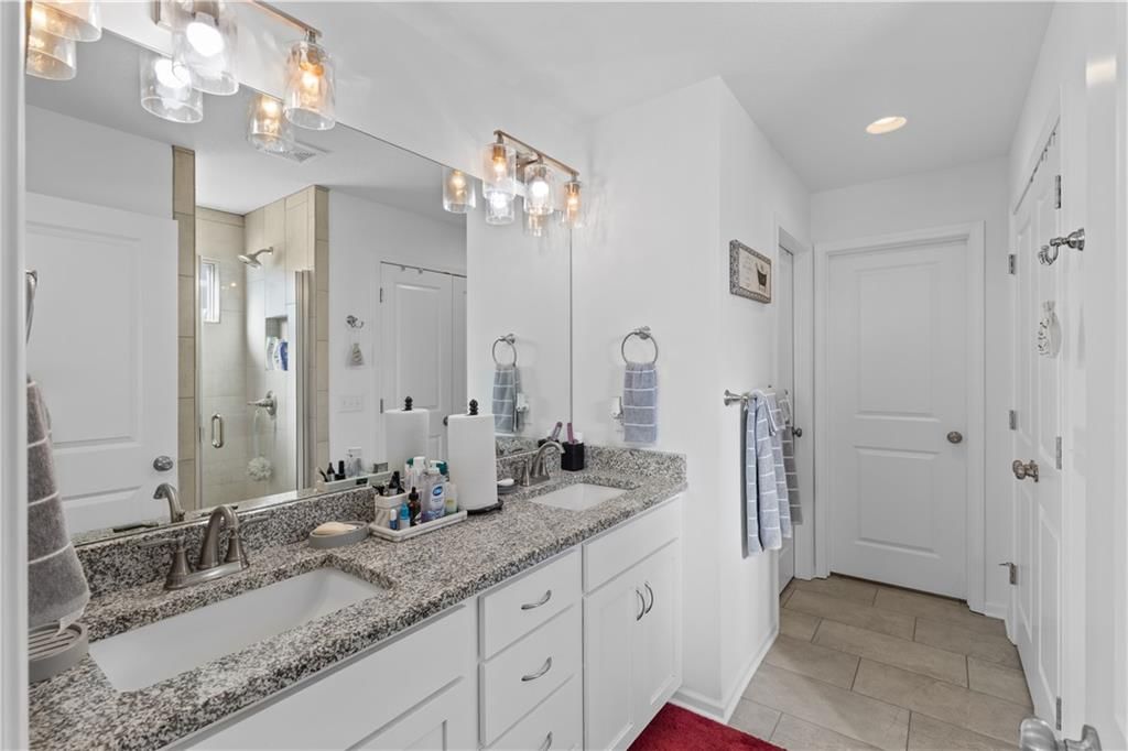 1504 N 162nd Circle — photo 11