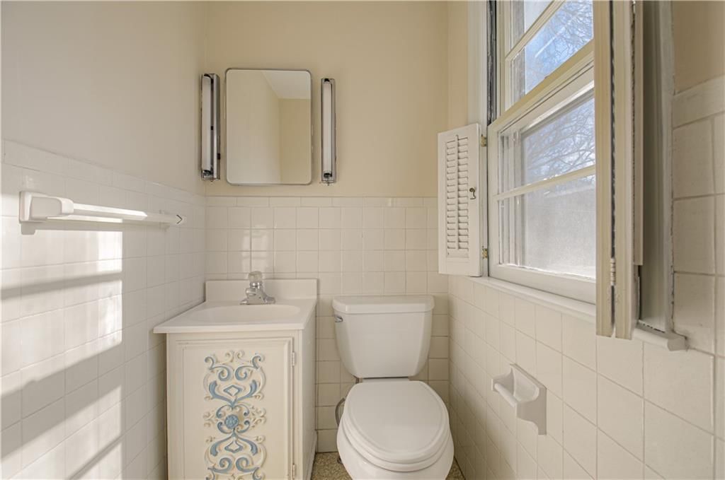 6120 Lamar Avenue — photo 17