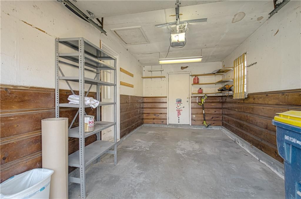 6120 Lamar Avenue — photo 21