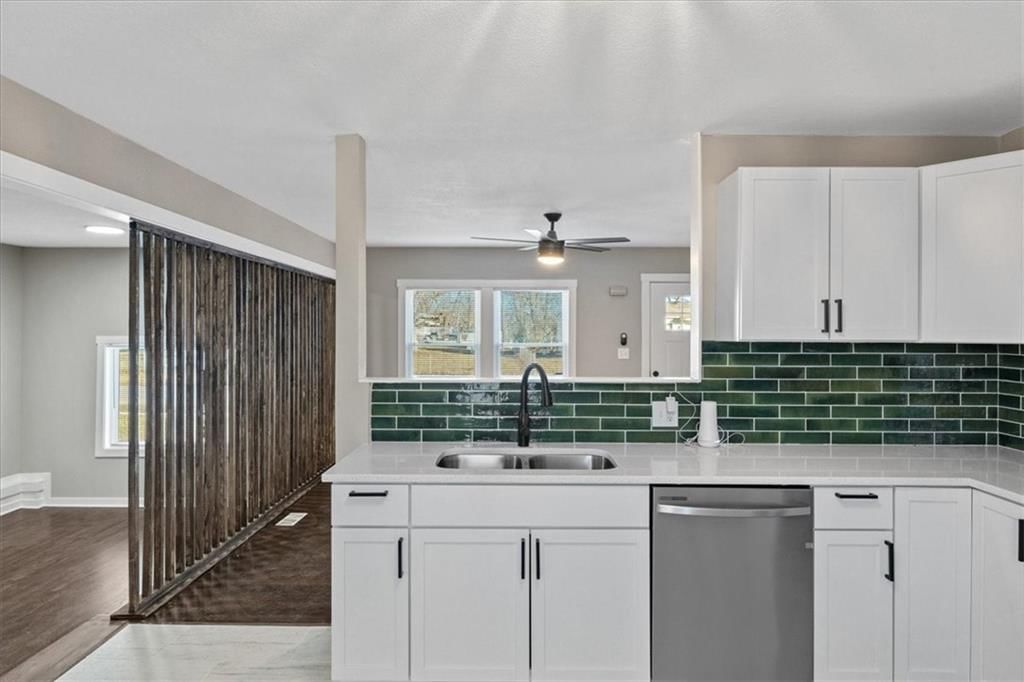 1602 S Queen Ridge Way — photo 8