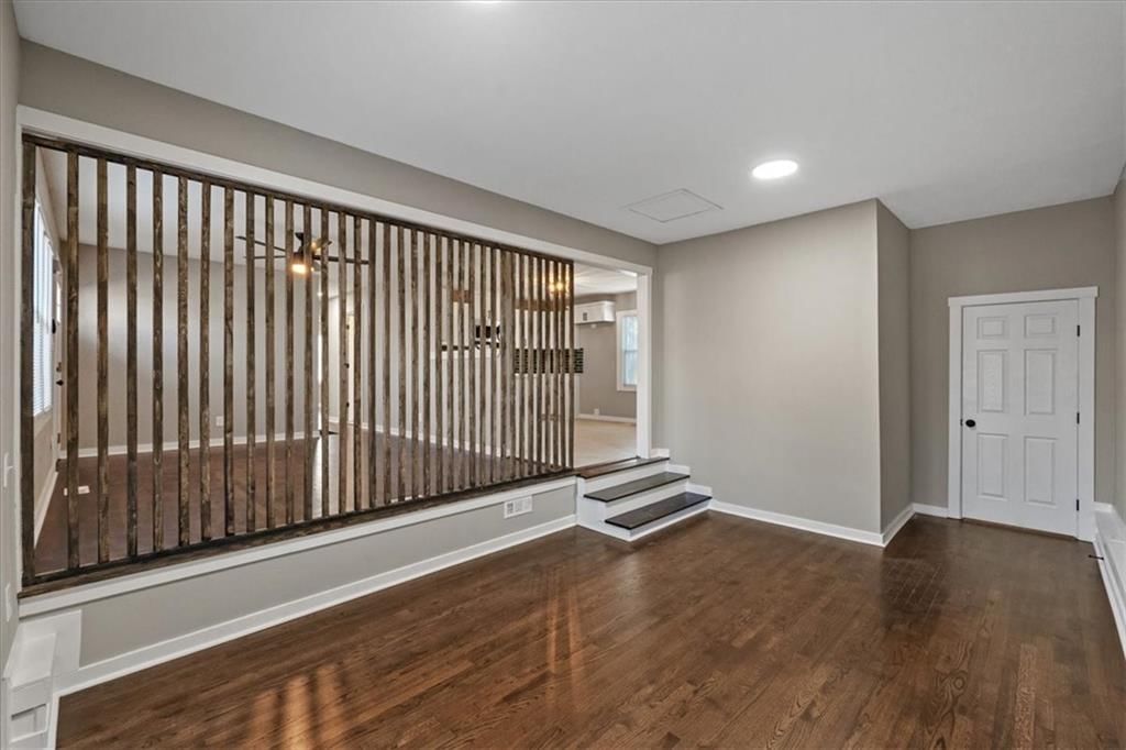 1602 S Queen Ridge Way — photo 11
