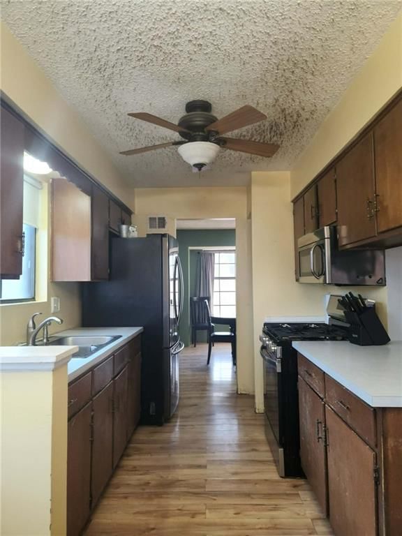 1000 NW Canterbury Road — photo 12