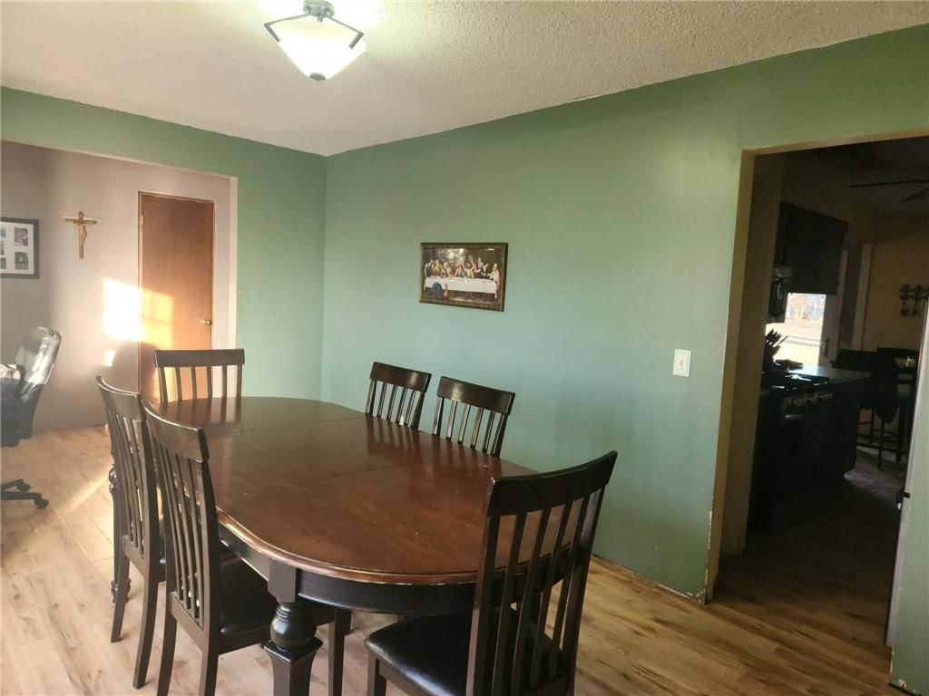 1000 NW Canterbury Road — photo 13