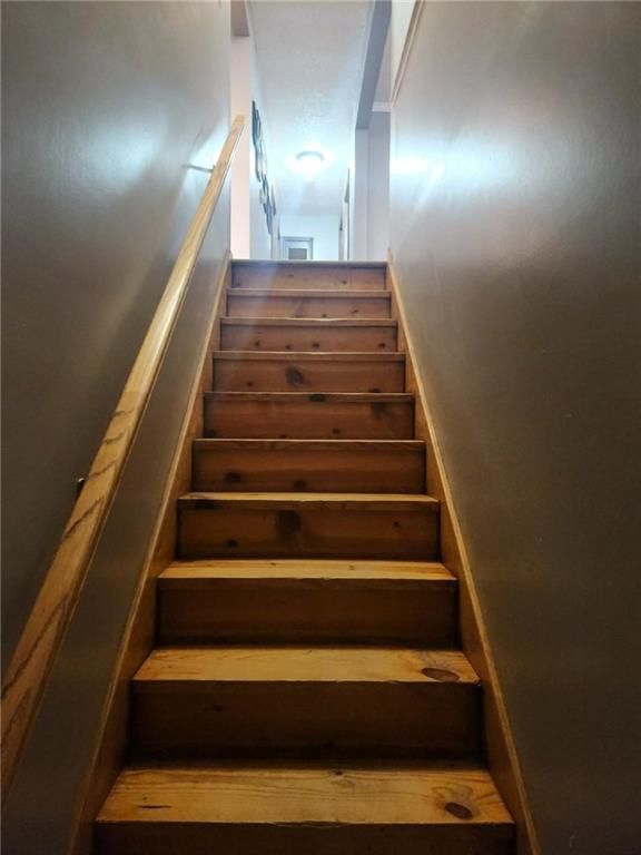 1000 NW Canterbury Road — photo 33