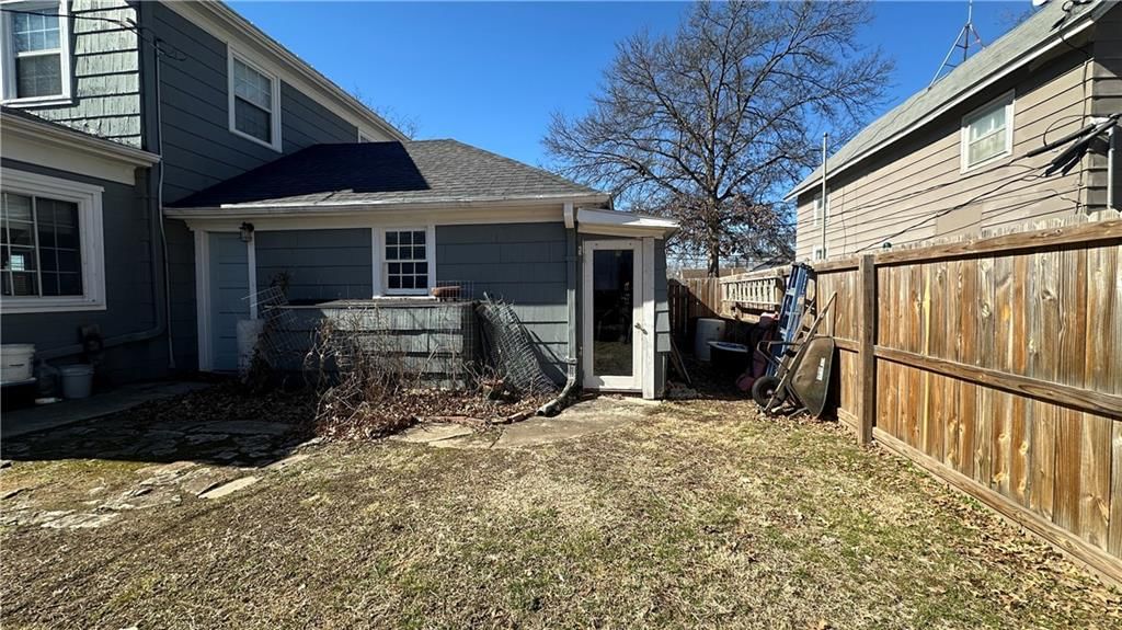 837 S Princeton Street — photo 41