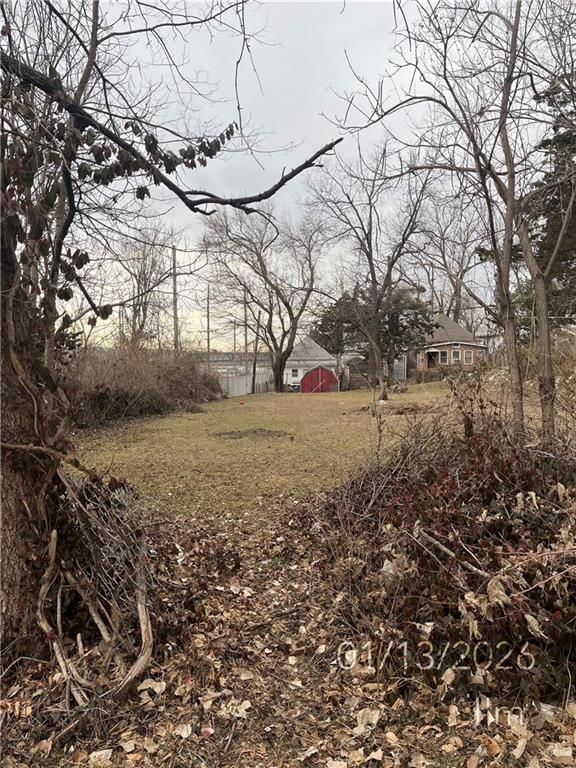 2325 Fairmount Avenue — photo 6