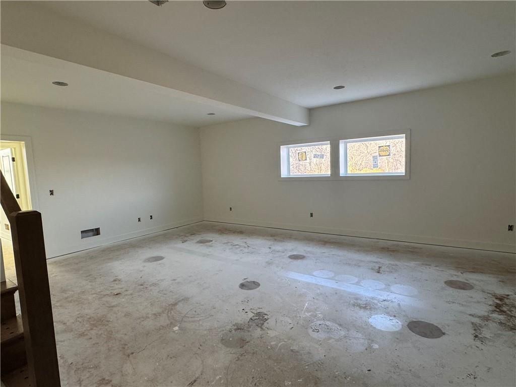 20804 Emerald Street — photo 20