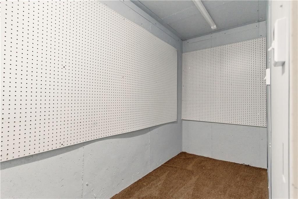 11001 N Laurel Avenue — photo 43