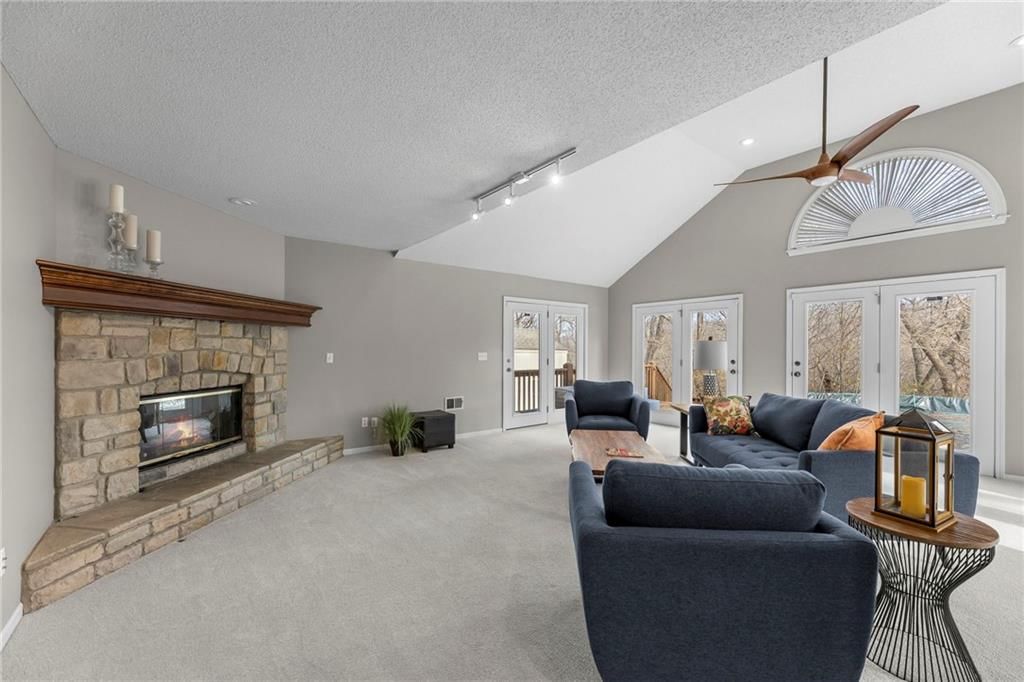 7725 Woodland Drive — photo 9