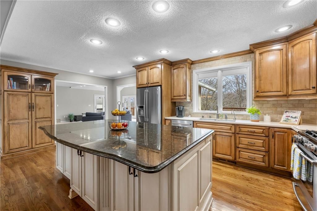 7725 Woodland Drive — photo 18