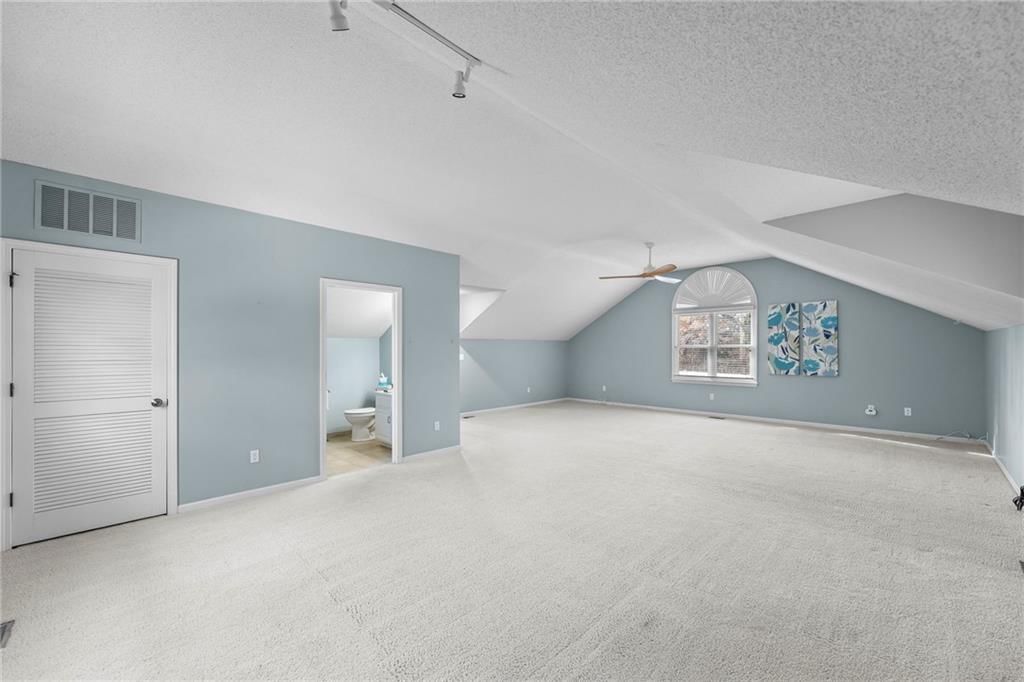 7725 Woodland Drive — photo 24