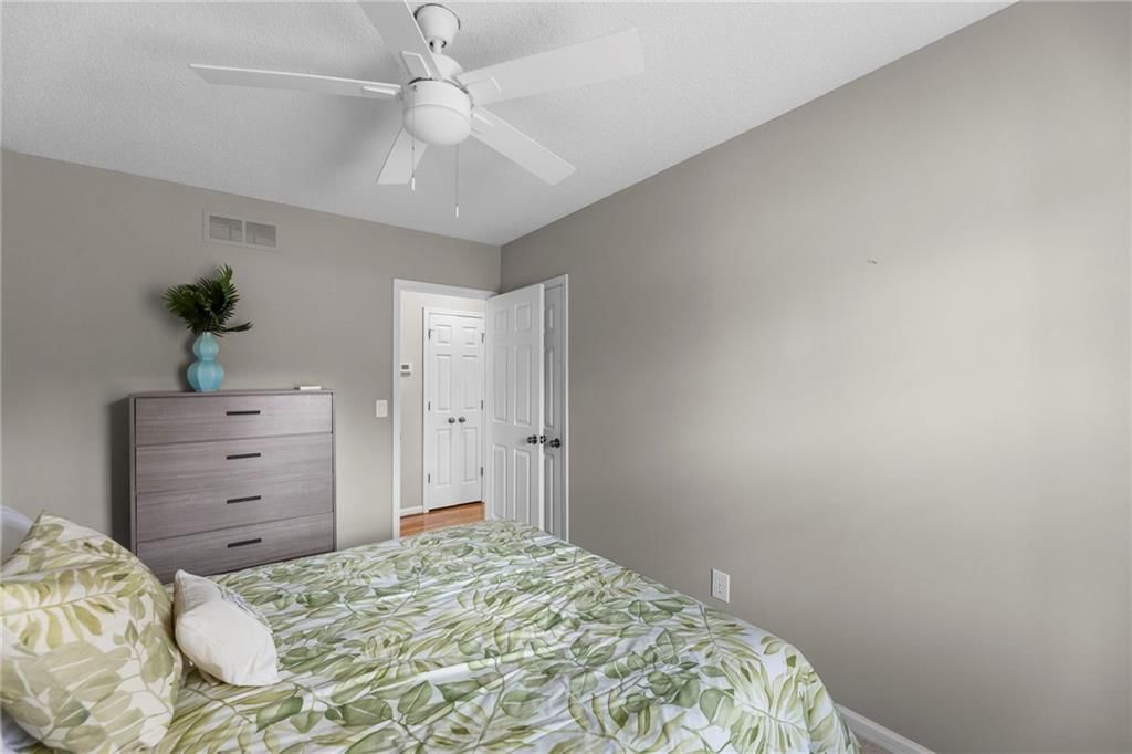 7725 Woodland Drive — photo 31