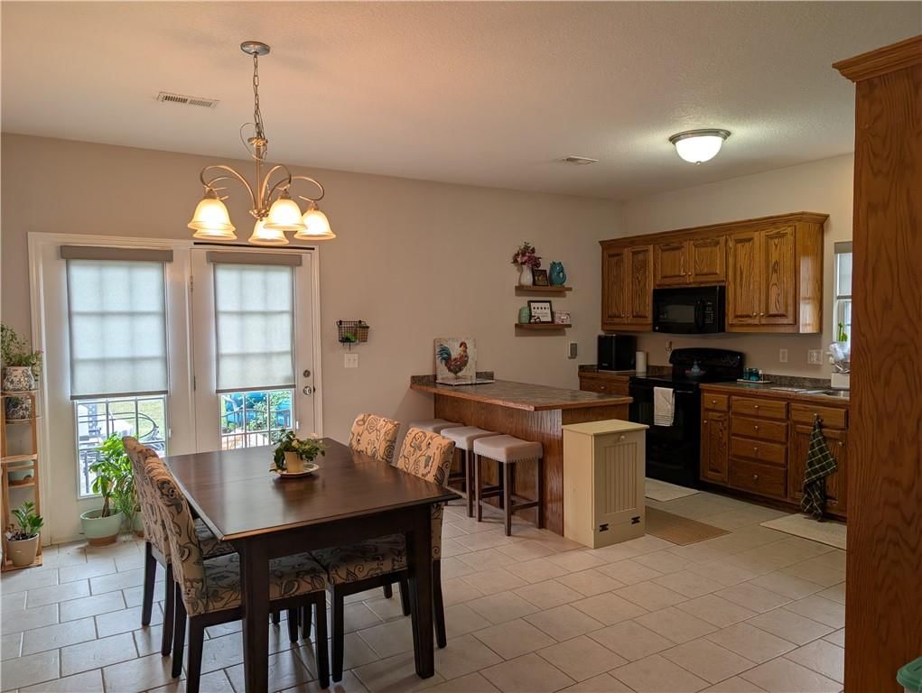 1226 Cypress Court — photo 6